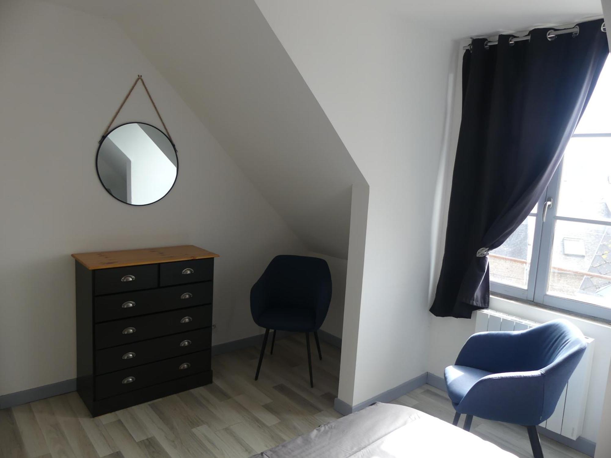 Comme Chez Vous *